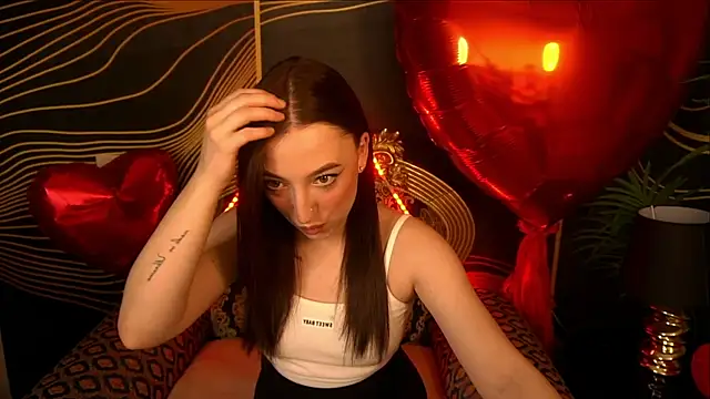 MonAmourrrR online show from 22, 2, 2025