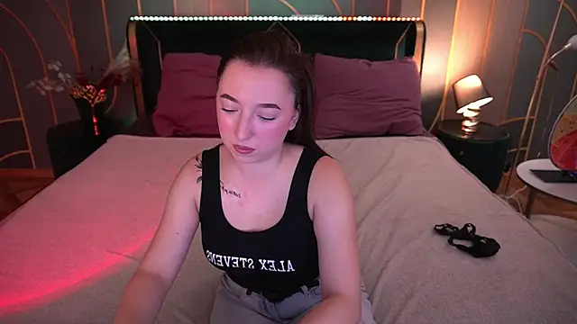 MonAmourrrR online show from 20, 9, 2025