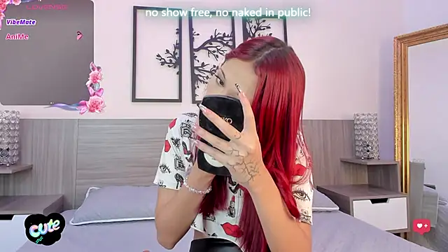 SkinnyFoxy online show from 18, 3, 2025