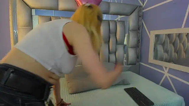 sophia ny online show from 27, 11, 2025