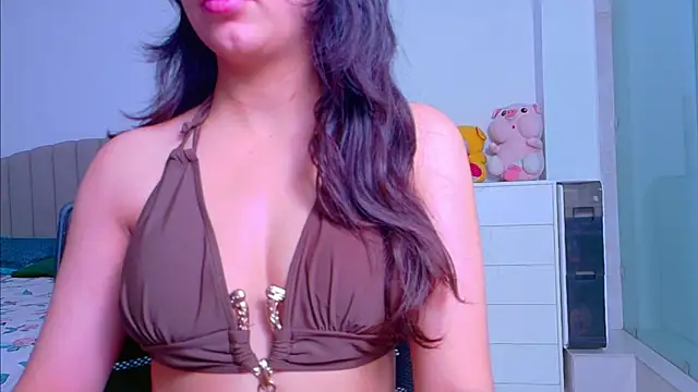 Aashika-Kaur online show from 20, 9, 2025