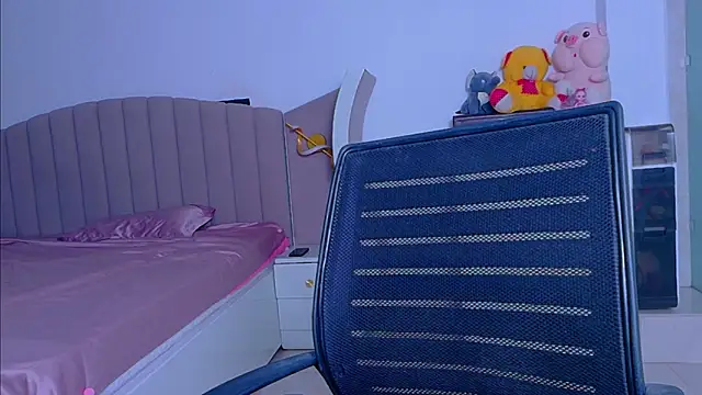 Aashika-Kaur online show from 29, 11, 2025