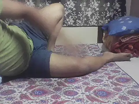 Snapshot of LoVer04All chatting on 25, 12, 2024 LoVer04All online show from 25, 12, 2024