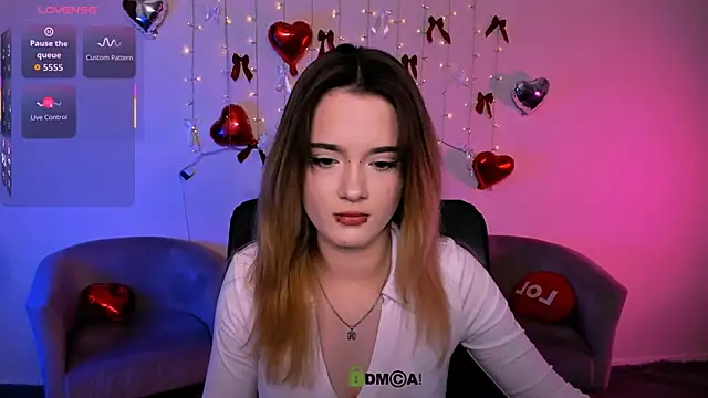 liana kisses online show from 3, 3, 2026