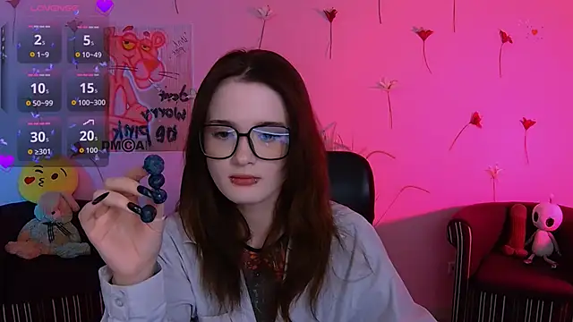 liana kisses online show from 5, 5, 2026