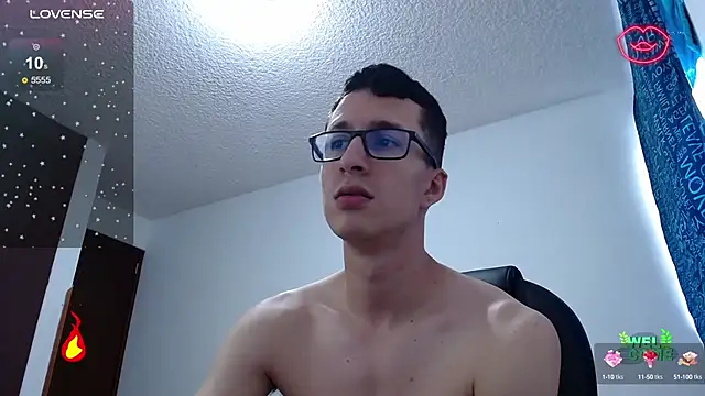 Snapshot of Jhonny_hot_s chatting on 9, 3, 2025 Jhonny hot s online show from 9, 3, 2025