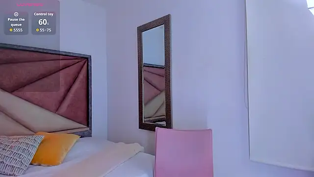 BarbaraKnox  online show from 6, 2, 2026