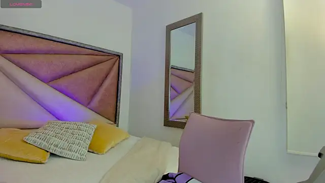 BarbaraKnox  online show from 23, 4, 2026