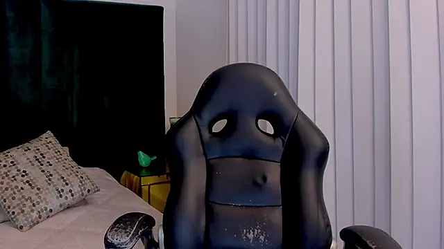 BarbaraKnox  online show from 27, 2, 2026