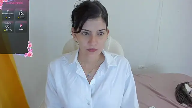 Snapshot of misstoya chatting on 4, 3, 2025 misstoya online show from 4, 3, 2025