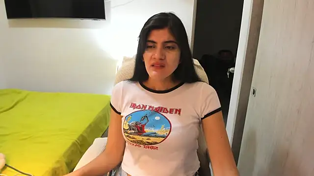 misstoya online show from 1, 11, 2025