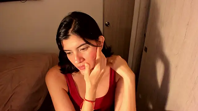 Snapshot of misstoya chatting on 20, 5, 2026 misstoya online show from 20, 5, 2026