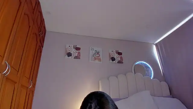 Snapshot of martinaaricci chatting on 15, 11, 2025 martinaaricci online show from 15, 11, 2025