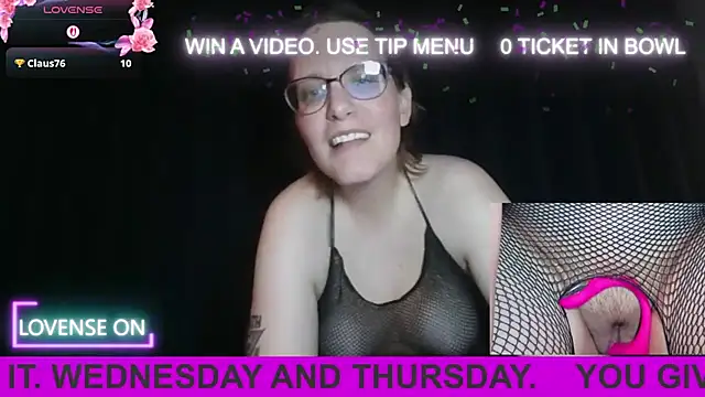 PernillaGirl online show from 17, 9, 2025