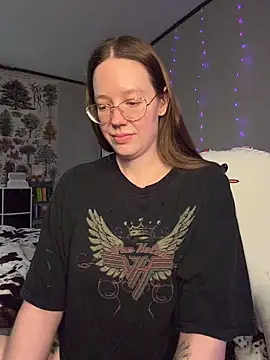 Sweetdee222x online show from 13, 2, 2026