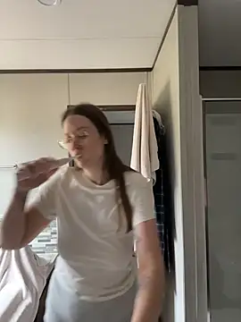 Sweetdee222x online show from 29, 11, 2025