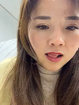 Snapshot of Efangfang chatting on 27, 2, 2025 Efangfang online show from 27, 2, 2025