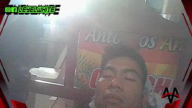 Snapshot of leyel00155 chatting on 19, 10, 2025 leyel00155 online show from 19, 10, 2025