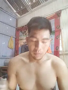 Snapshot of leyel00155 chatting on 8, 11, 2025 leyel00155 online show from 8, 11, 2025