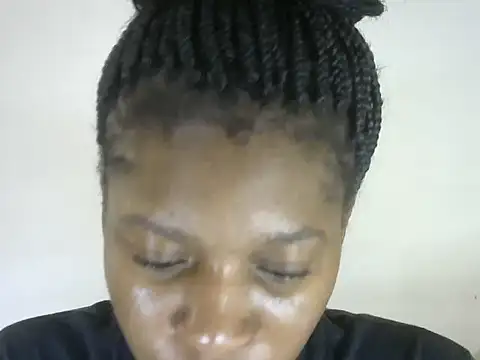 Pretty-emmie online show from 4, 10, 2025