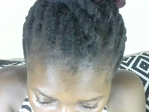 Pretty-emmie online show from 24, 2, 2025