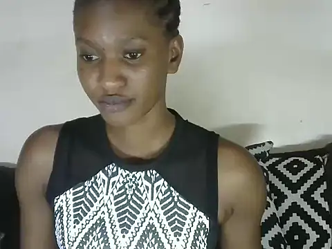 Pretty-emmie online show from 12, 3, 2025