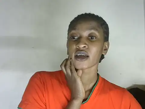 Pretty-emmie online show from 10, 9, 2025