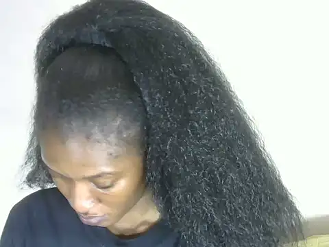 Pretty-emmie online show from 14, 9, 2025