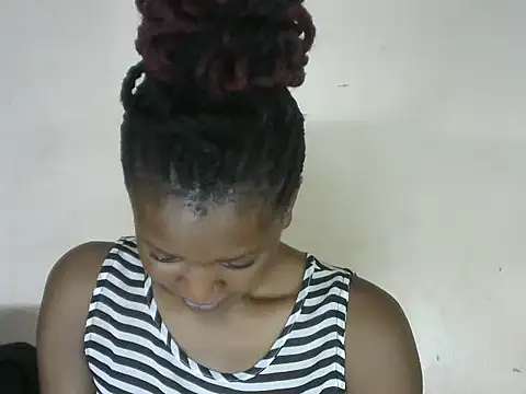 Pretty-emmie online show from 25, 2, 2025
