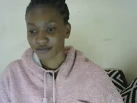 Pretty-emmie online show from 21, 3, 2025