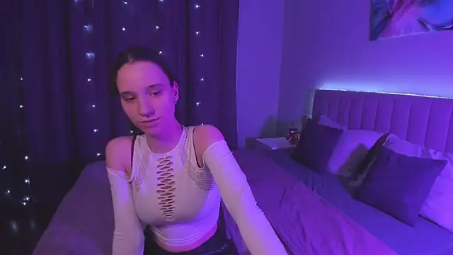 StaceySunny online show from 28, 2, 2025