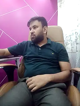 Snapshot of zakly69 chatting on 8, 11, 2025 zakly69 online show from 8, 11, 2025