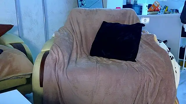 KimDavisBaby online show from 7, 2, 2026