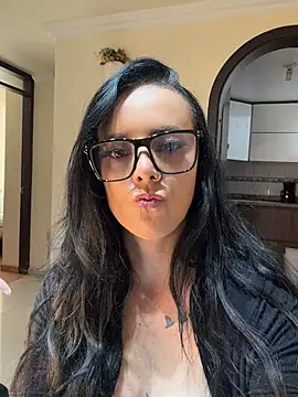 Snapshot of AndreaValencia chatting on 10, 7, 2026 AndreaValencia online show from 10, 7, 2026