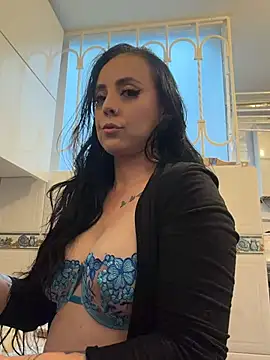 Snapshot of AndreaValencia chatting on 21, 7, 2026 AndreaValencia online show from 21, 7, 2026
