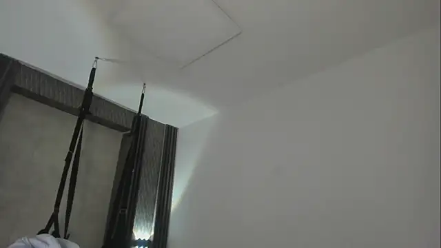 selene red  online show from 17, 1, 2026