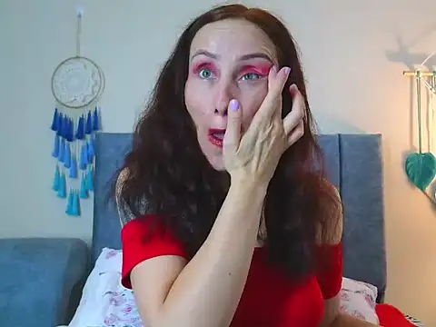 Snapshot of IberianMoonMK chatting on 20, 11, 2025 IberianMoonMK online show from 20, 11, 2025