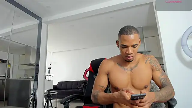 TROYWESLY- online show from 21, 7, 2026
