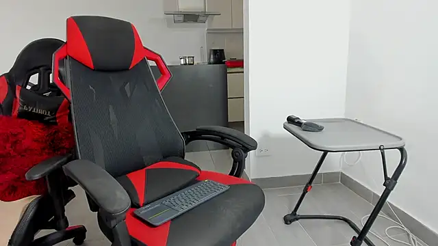 TROYWESLY- online show from 19, 4, 2026