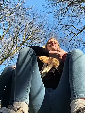 emma neko online show from 18, 3, 2025