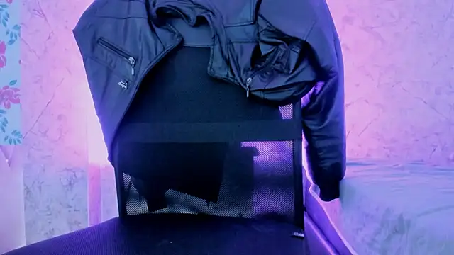 AnddieBaker online show from 26, 11, 2025