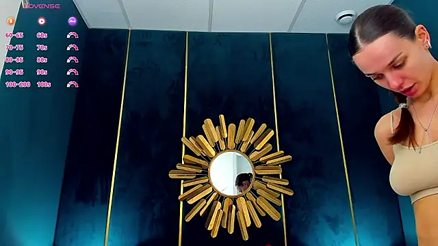 AprilWong online show from 18, 2, 2026