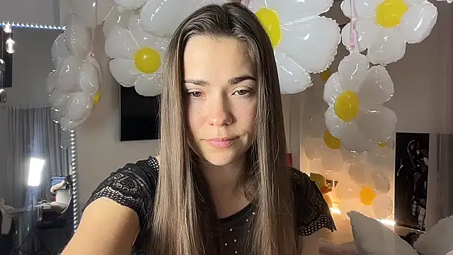 Mika Miller online show from 16, 3, 2026