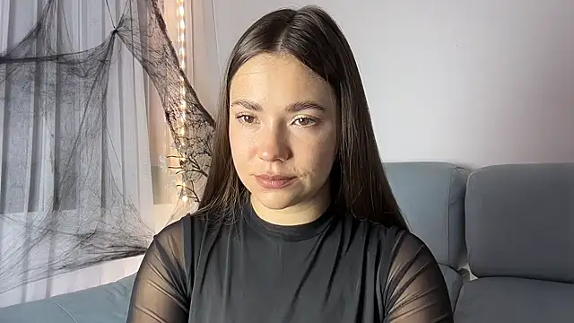 Snapshot of Mika_Miller chatting on 29, 10, 2025 Mika Miller online show from 29, 10, 2025