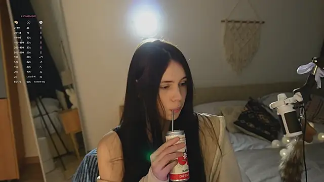 jennetdoll online show from 6, 2, 2026