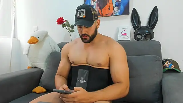 Snapshot of ETHAN_ROX chatting on 24, 11, 2025 ETHAN ROX online show from 24, 11, 2025