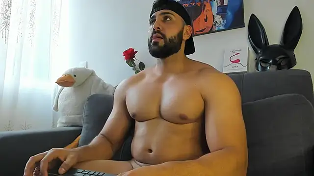 Snapshot of ETHAN_ROX chatting on 26, 11, 2025 ETHAN ROX online show from 26, 11, 2025