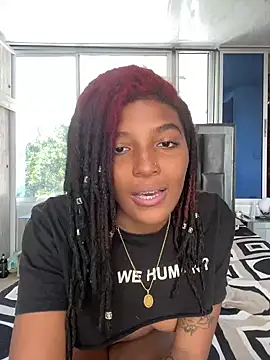 Snapshot of Lya-Kasandra chatting on 12, 1, 2025 Lya-Kasandra online show from 12, 1, 2025