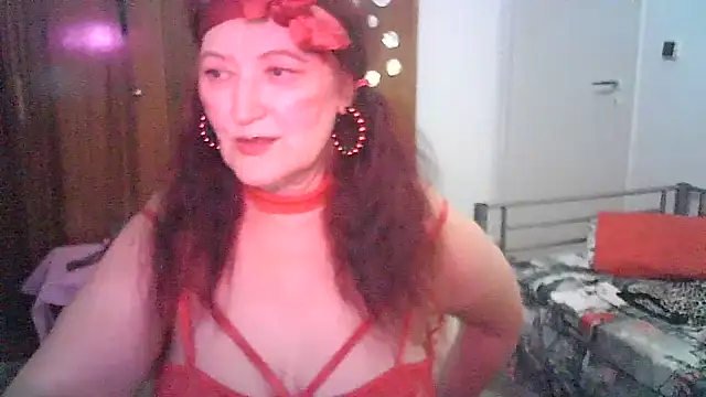 SabrinaXlovess online show from 28, 7, 2026