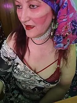 SabrinaXlovess online show from 21, 4, 2026